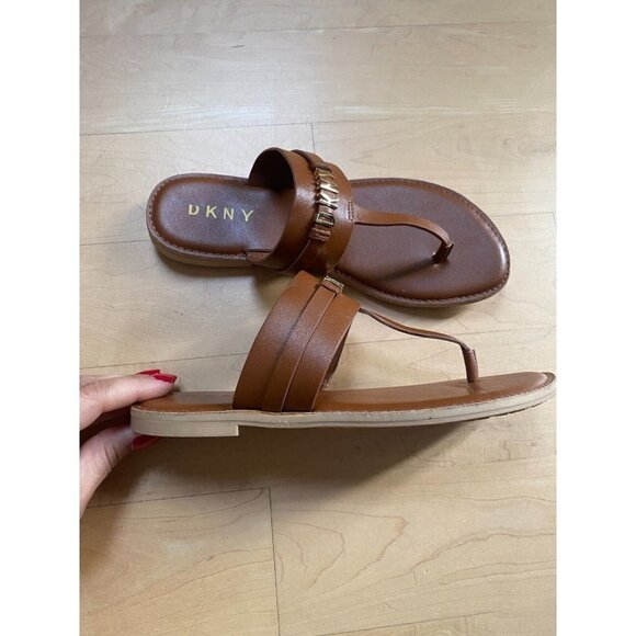 Dkny "Sania" brown thong sandals women sz 6 gold Logo - Picture 3 of 6